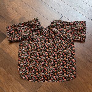 Loft Floral Sheer Blouse with Gold Accents Size Small Petite C22-028